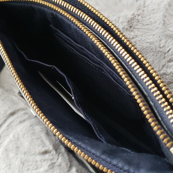 COACH Lyla Double Gusset Crossbody/Wristlet Leather Bag - Picture 10 of 14